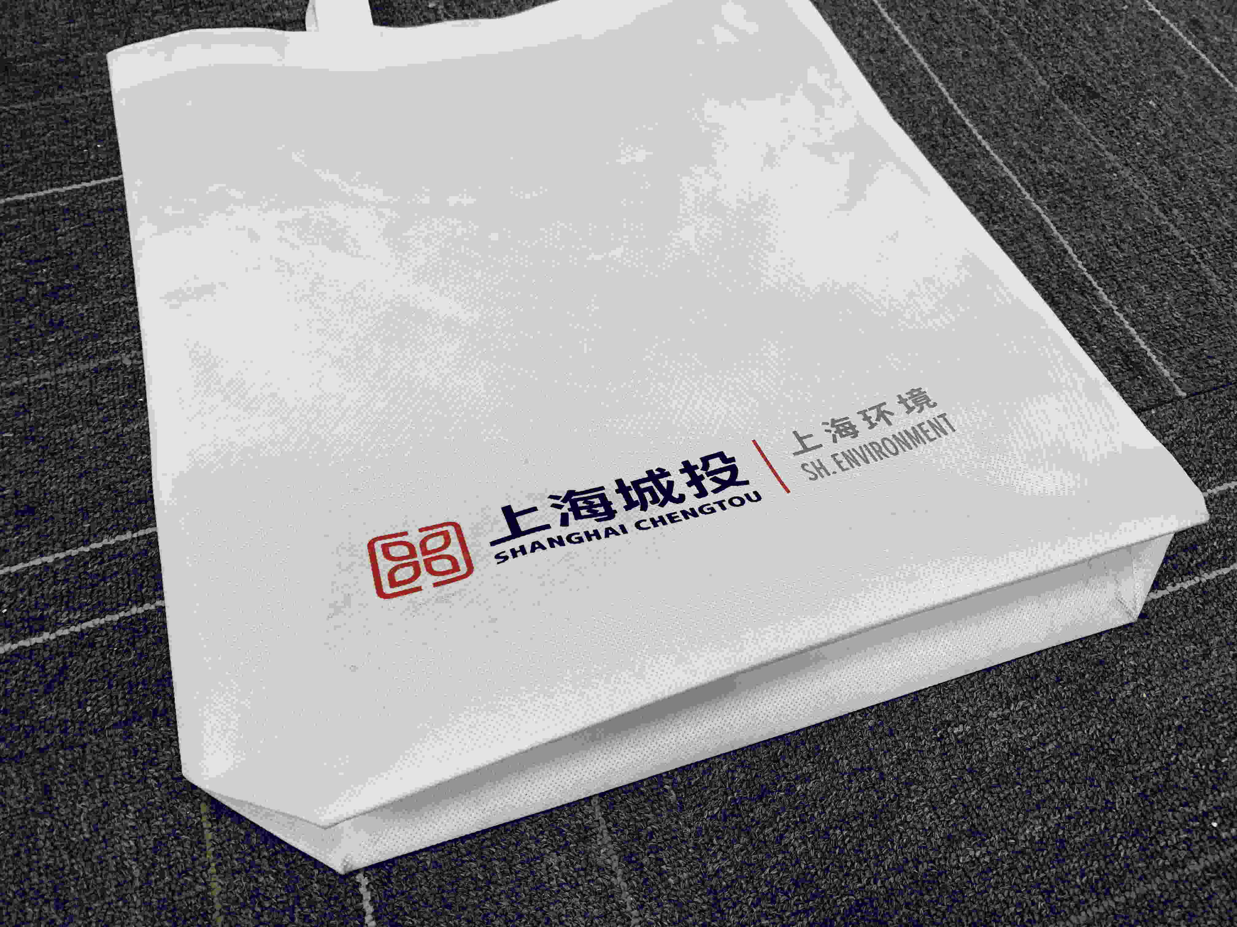 2025上海深夜看片网站趨勢：品牌視覺升級的